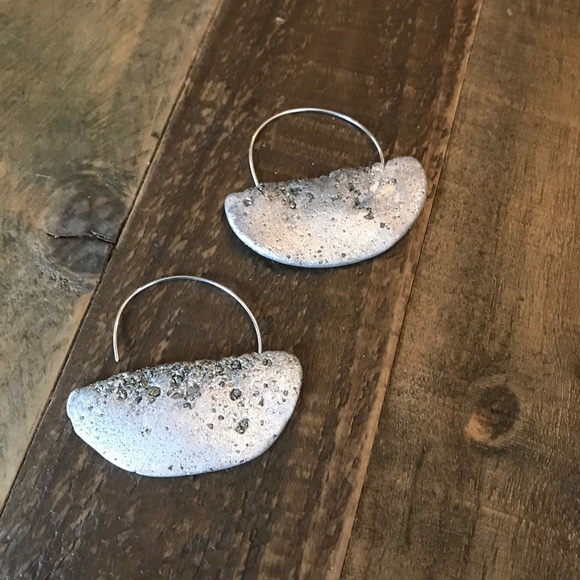 Matana handmade silver Druzy statement earrings - Picture 1 of 3